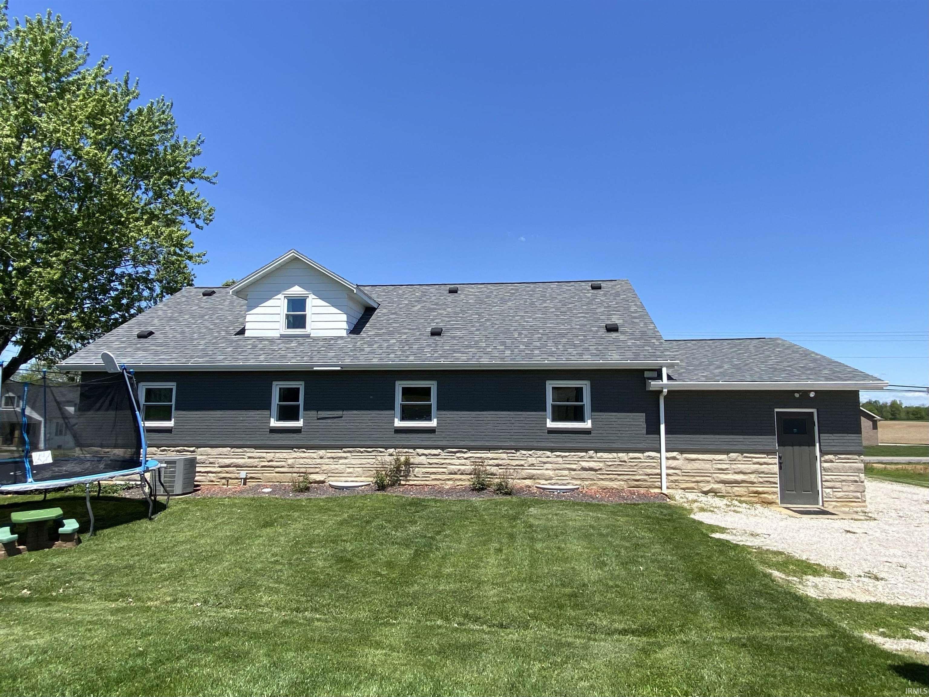 2383 West Division Road Jasper, IN 47546 - Photo 35 of 36 Gallery Image 35