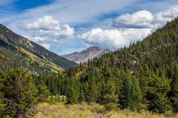 $4,400,000 | 75 Hunki Dori Court, Unit E104, Keystone, CO 80435