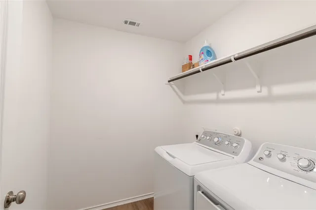 $2,000 | 1729 Catahoula Drive, Leander, TX 78641