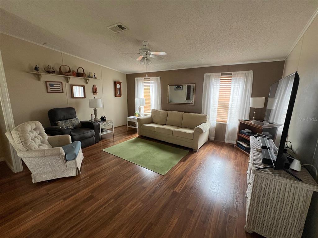 88 Pindo Palm Street West Largo, FL 33770 - Photo 18 of 33