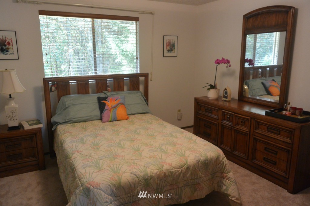 22120 7th Place West Bothell, WA 98021 - Photo 8 of 13
