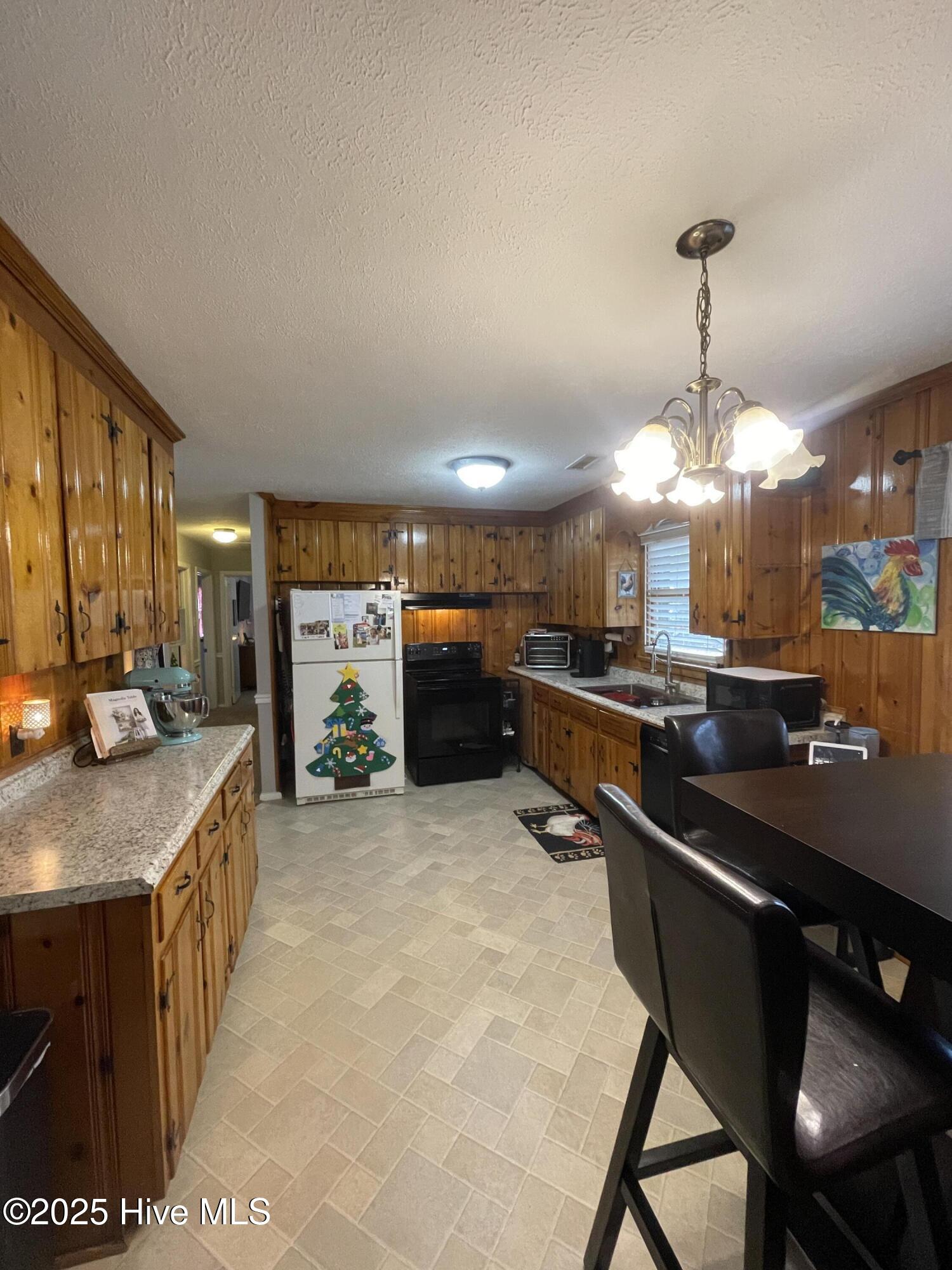 1810 O Berry Center Road Goldsboro, NC 27530 - Photo 3 of 6 IMG_7466