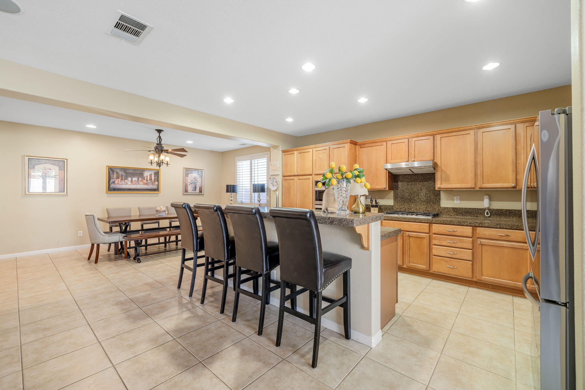 43934 Riunione Place Indio, CA 92203 - Photo 13 of 41 32-web-or-mls-_G4A2056