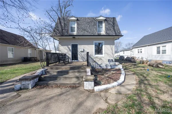 $230,000 | 407 Jefferson Avenue, Crystal City, MO 63019