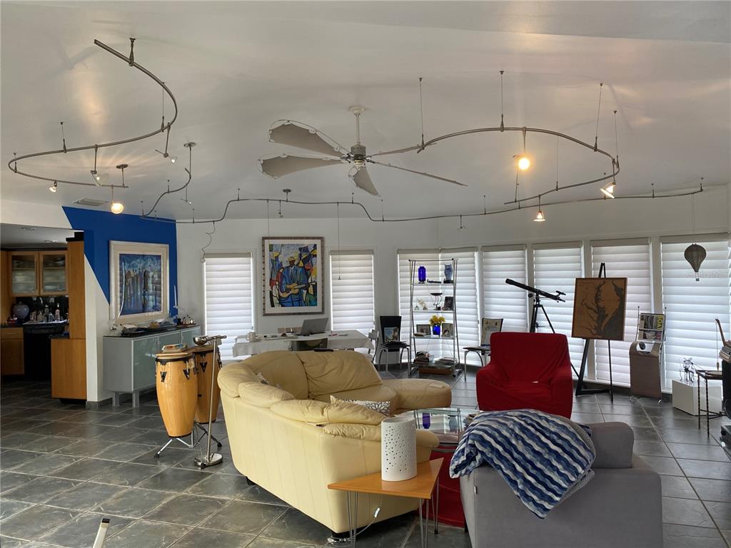 16007 Gulf Boulevard Redington Beach, FL 33708 - Photo 39 of 72