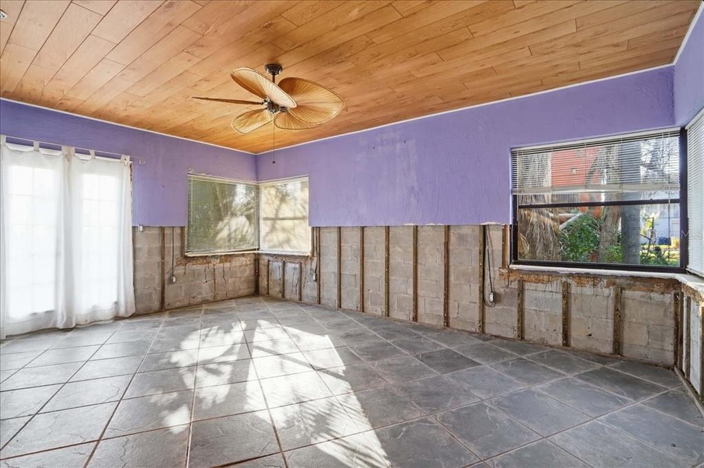 16007 Gulf Boulevard Redington Beach, FL 33708 - Photo 47 of 72