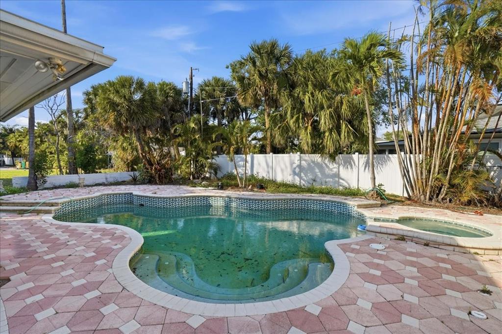 16007 Gulf Boulevard Redington Beach, FL 33708 - Photo 49 of 72