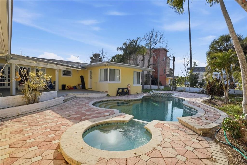 16007 Gulf Boulevard Redington Beach, FL 33708 - Photo 50 of 72