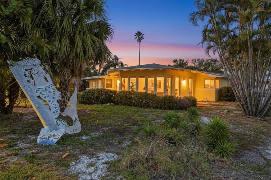 16007 Gulf Boulevard Redington Beach, FL 33708 - Photo 5 of 72