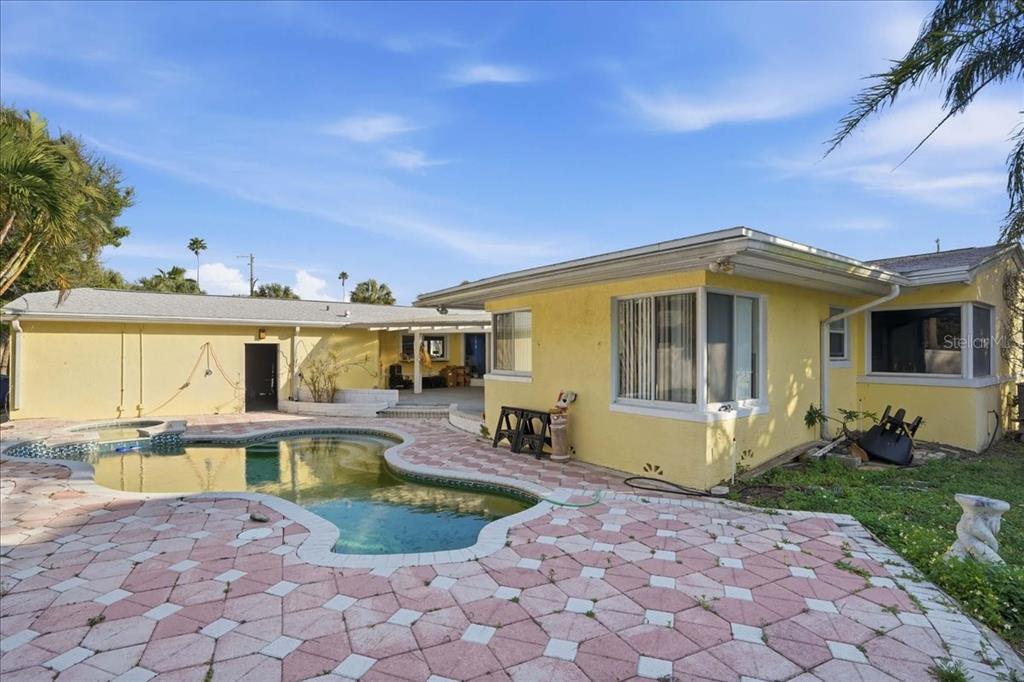 16007 Gulf Boulevard Redington Beach, FL 33708 - Photo 51 of 72