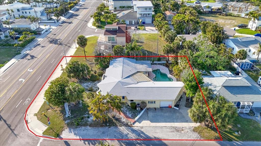 16007 Gulf Boulevard Redington Beach, FL 33708 - Photo 9 of 72