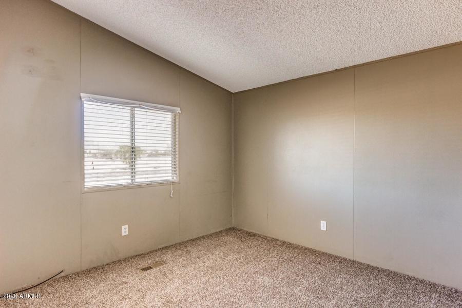 20818 West Teepee Road Buckeye, AZ 85326 - Photo 19 of 34 20180507005456085231000000-o