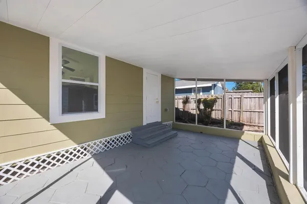 $450,000 | 1160 36th Avenue North, St. Petersburg, FL 33704