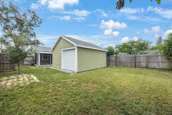 $450,000 | 1160 36th Avenue North, St. Petersburg, FL 33704