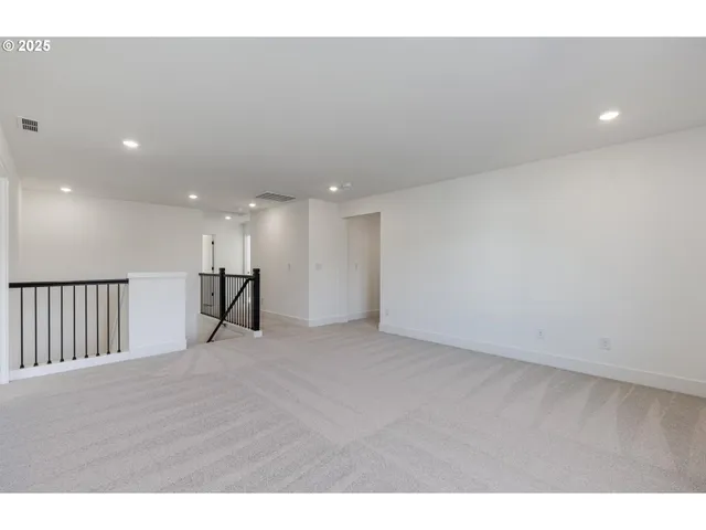 $799,990 | 8702 South 3rd Street, Ridgefield, WA 98642