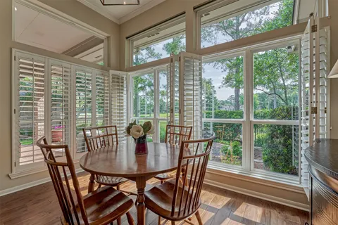 $925,000 | 46 North Copperknoll Circle, The Woodlands, TX 77381