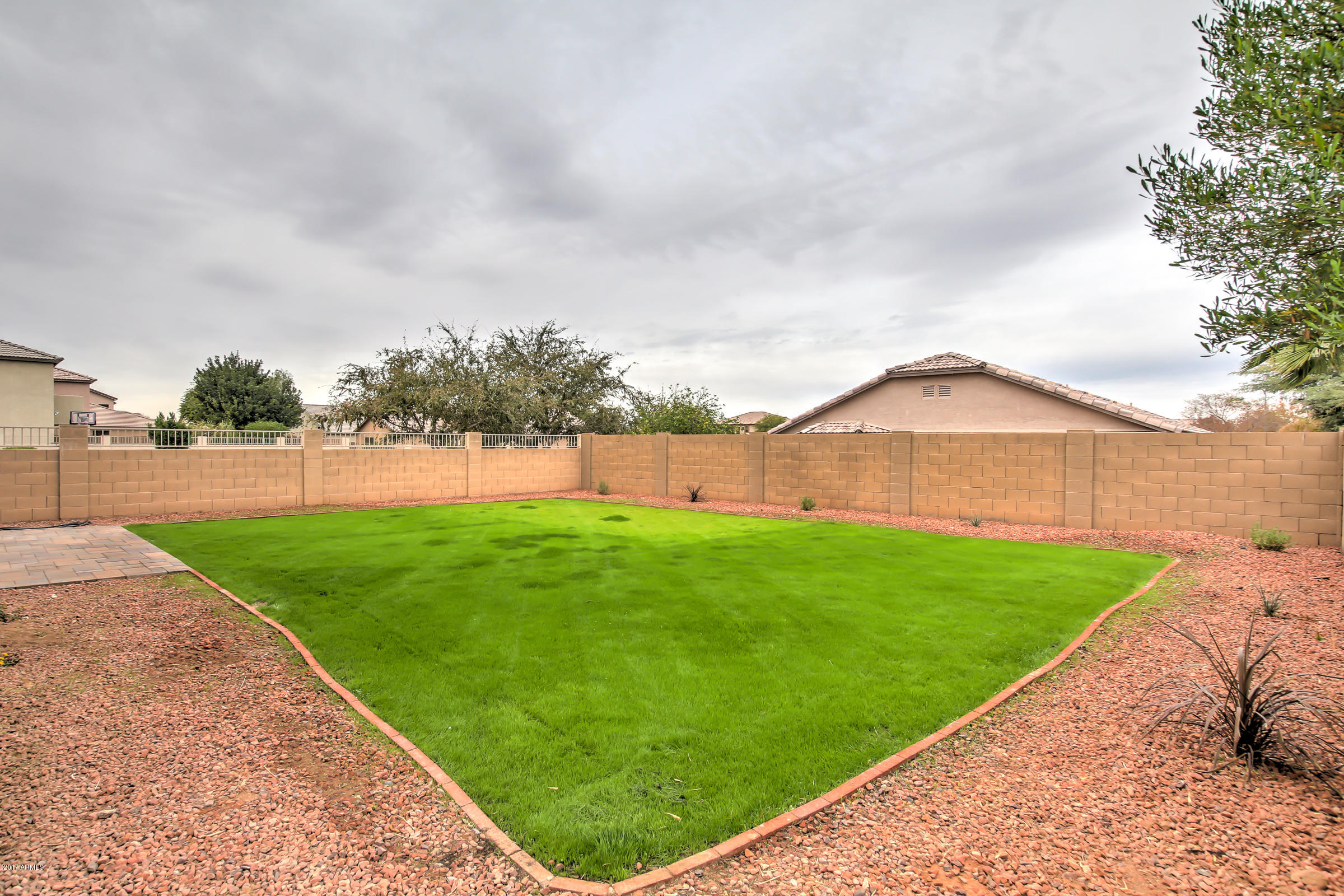 2340 West Carson Road Phoenix, AZ 85041 - Photo 49 of 49 2340 W Carson Rd-47