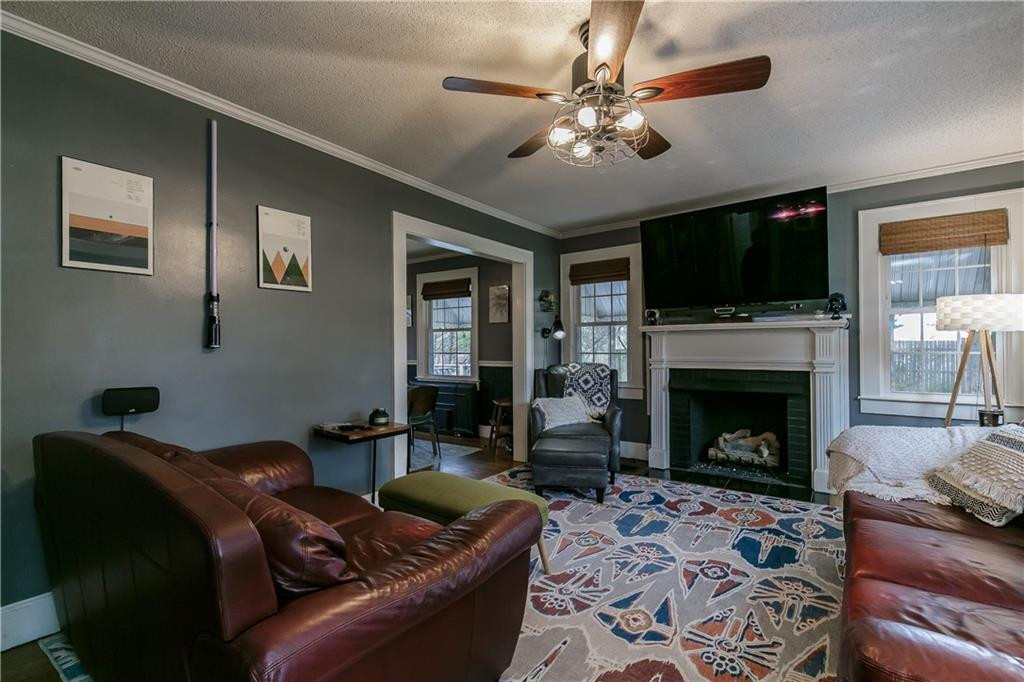 221 Graham Road Graham, NC 27253 - Photo 2 of 24 Gallery Image 2