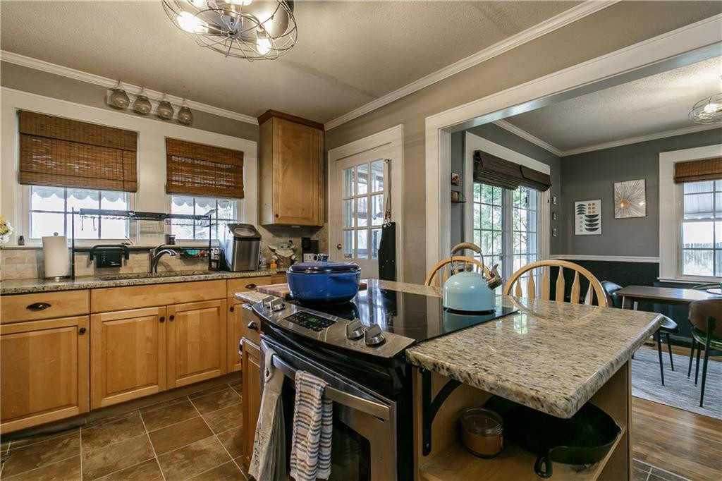 221 Graham Road Graham, NC 27253 - Photo 3 of 24 Gallery Image 3