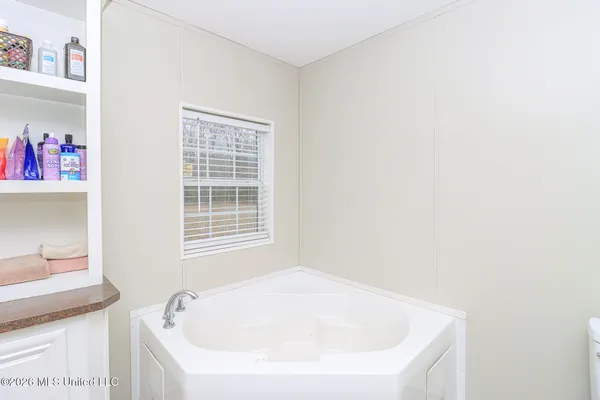 $320,000 | 2155 Highway 43, Pelahatchie, MS 39145