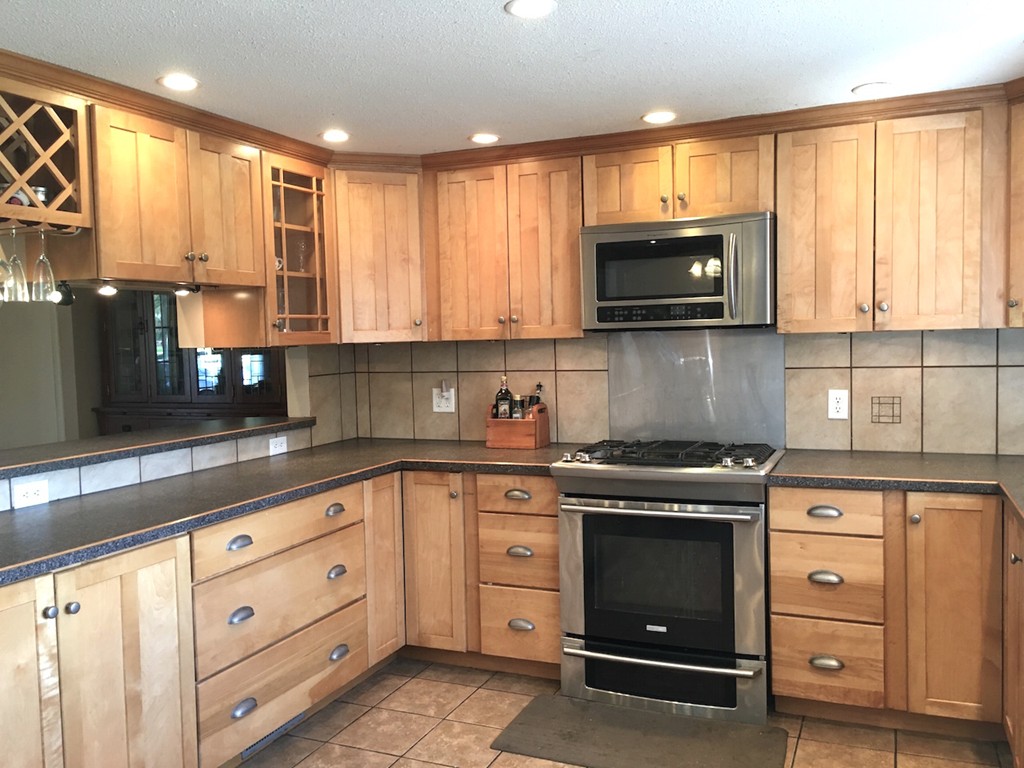 43 Fred Jackson Road Southwick, MA 01077 - Photo 10 of 29 Gallery Image 10