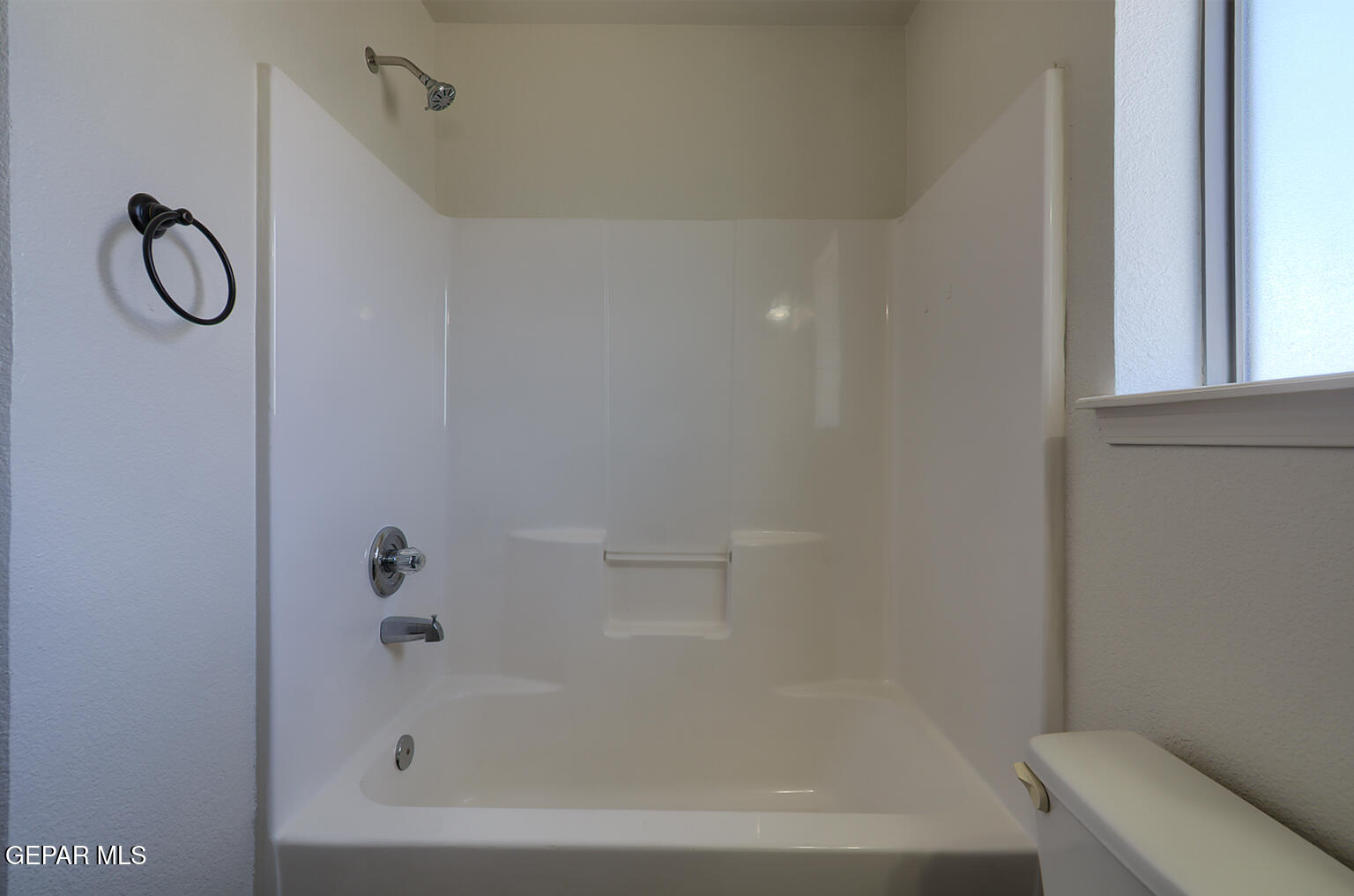 14202 Ranier Point Drive El Paso, TX 79938 - Photo 31 of 37 14202-Rainier-Point-Bathroom-3-Shower
