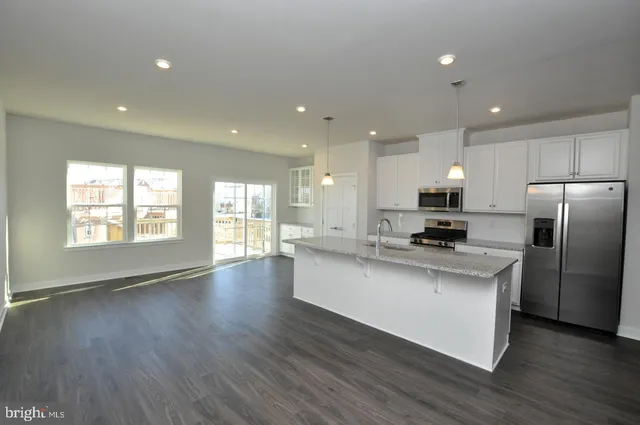 $2,995 | 179 Nathan Drive, Cinnaminson, NJ 08077