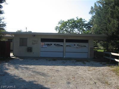 20 Connecticut Road Lehigh Acres, FL 33936 - Photo 1 of 5 Gallery Image 1