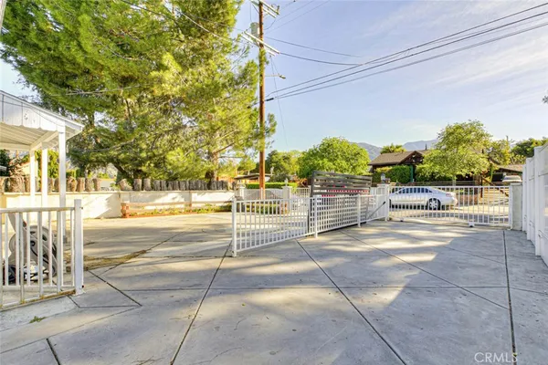 $1,030,000 | 10535 Nassau Avenue, Sunland, CA 91040