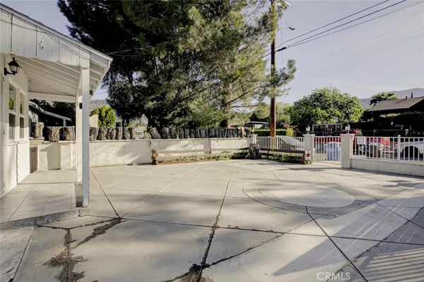 $1,030,000 | 10535 Nassau Avenue, Sunland, CA 91040