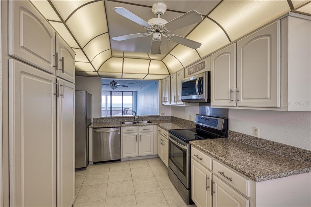 17900 Gulf Boulevard, Unit 11D Redington Shores, FL 33708 - Photo 4 of 17