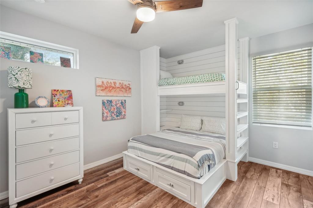 501 Channel Lane Longboat Key, FL 34228 - Photo 26 of 53