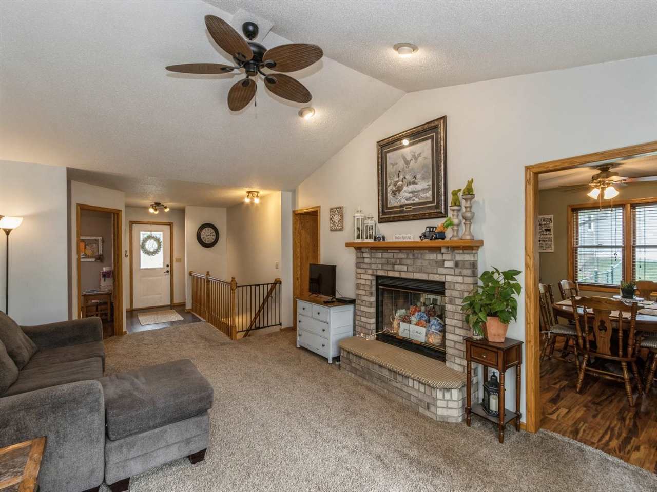 337 Blackberry Avenue Riverside, IA 52327 - Photo 4 of 28 Gallery Image 4