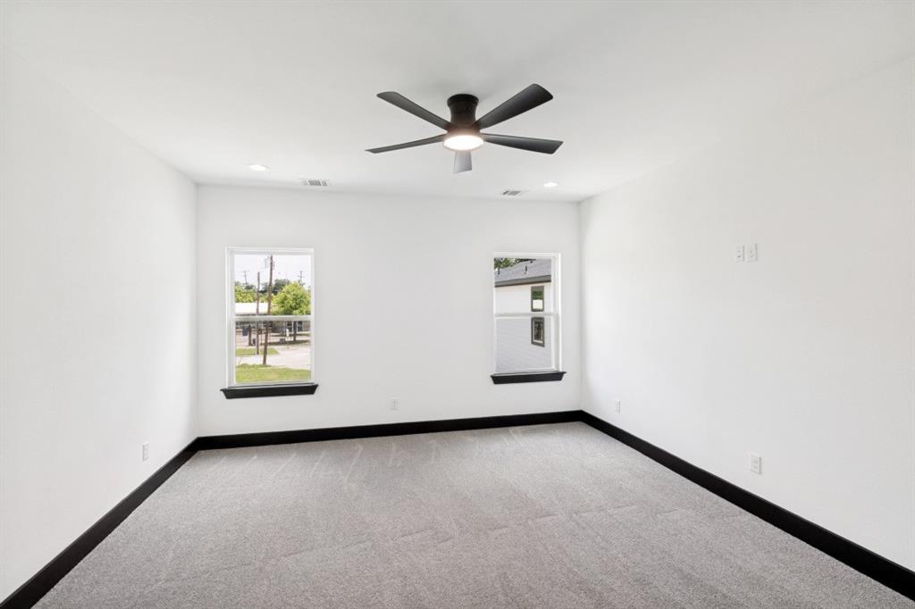 2420 Starks Avenue Dallas, TX 75215 - Photo 17 of 25