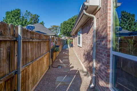 $495,000 | 6416 Windwood Court, Fort Worth, TX 76132