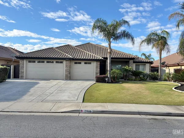 $629,000 | Undisclosed Address, Bakersfield, CA 93312