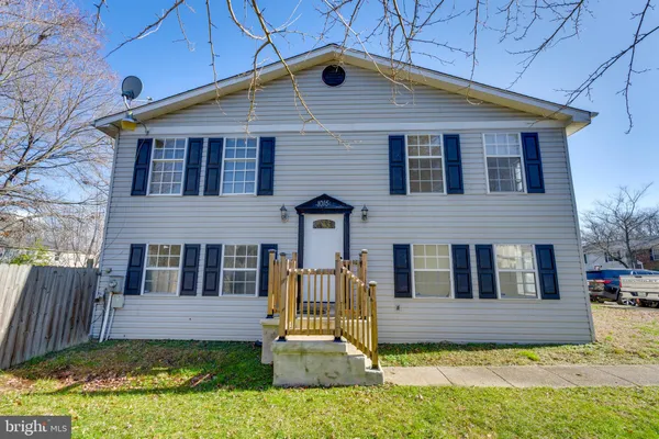 $2,600 | 1015 Copperfield Court, Waldorf, MD 20602