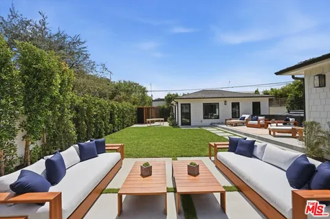 $3,295,000 | 3647 Barry Avenue, Los Angeles, CA 90066