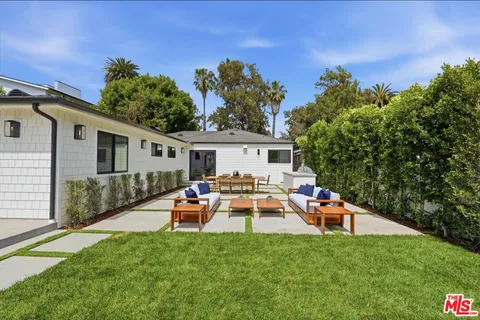 $3,295,000 | 3647 Barry Avenue, Los Angeles, CA 90066