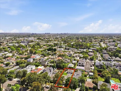 $3,295,000 | 3647 Barry Avenue, Los Angeles, CA 90066