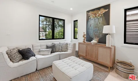 $3,295,000 | 3647 Barry Avenue, Los Angeles, CA 90066