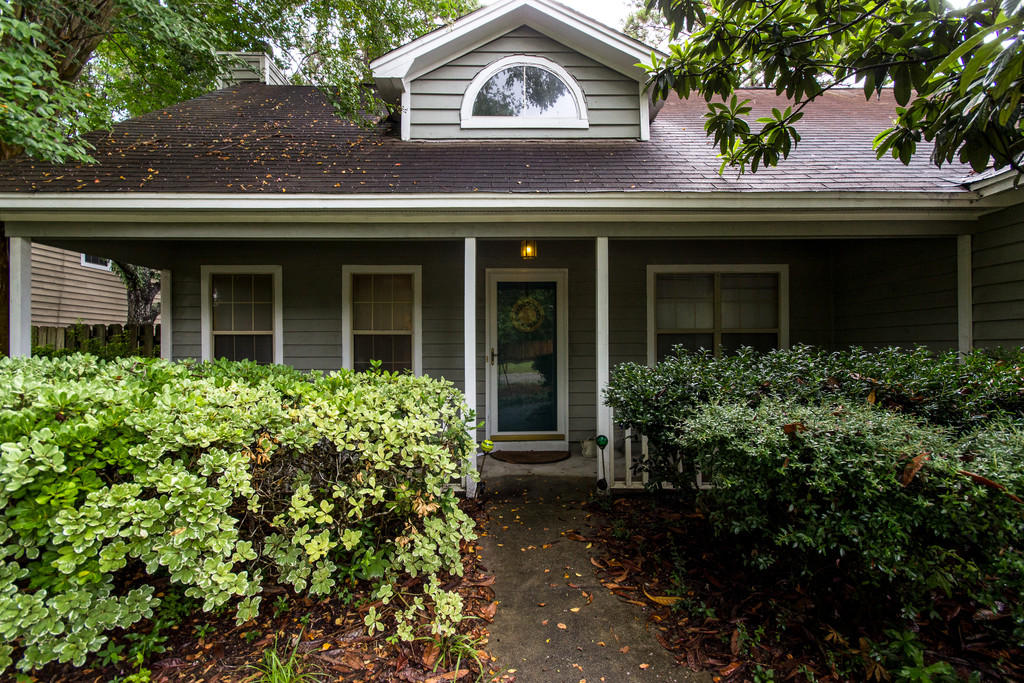 1209 Llewellyn Road Mount Pleasant, SC 29464 - Photo 2 of 26 ck1608101-1004