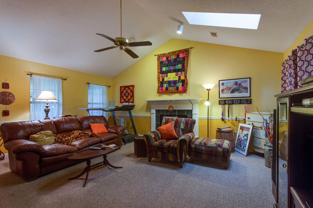 1209 Llewellyn Road Mount Pleasant, SC 29464 - Photo 5 of 26 ck1608101-1008