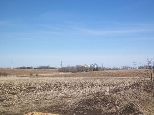 3700 Markham Road Winnebago, IL 61088 - Photo 2 of 5 a view of an ocean