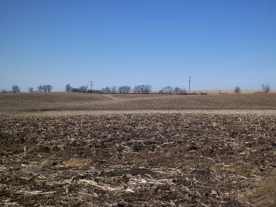 3700 Markham Road Winnebago, IL 61088 - Photo 4 of 5 a view of a large body of water with lots of trees
