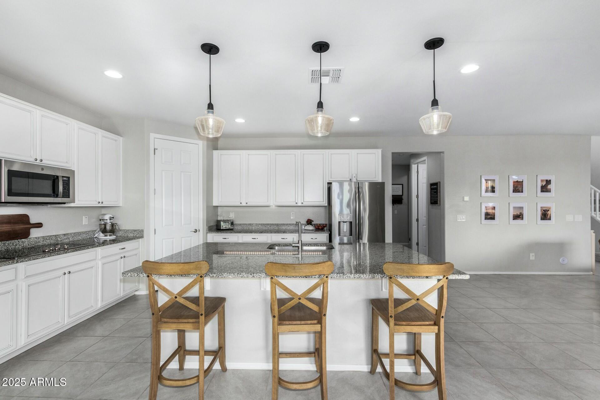 24032 Rooster Road Florence, AZ 85132 - Photo 16 of 87 Kitchen