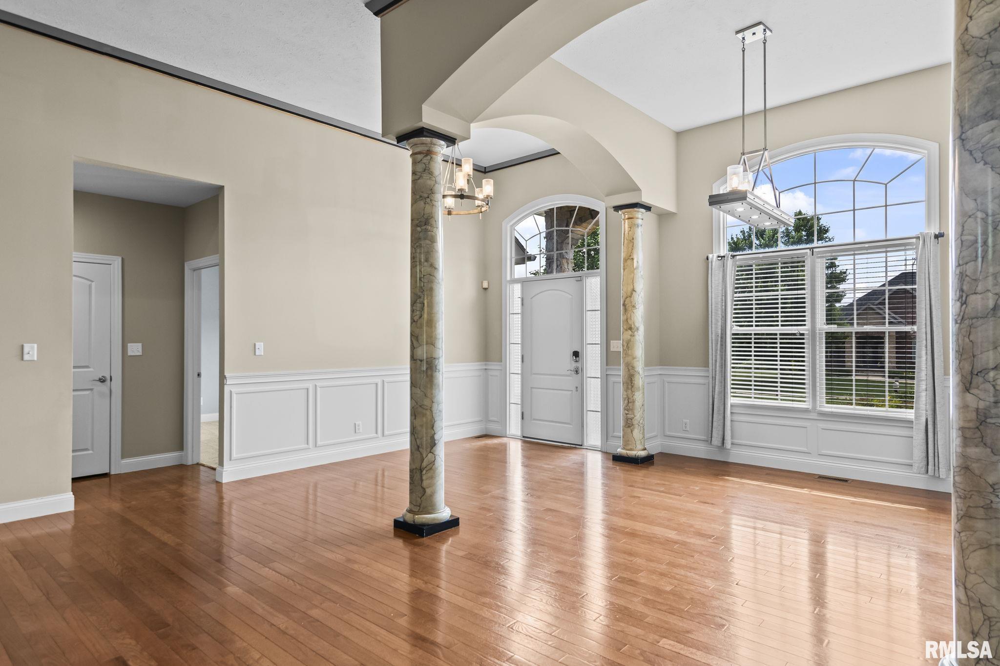 4301 Fiddlers Bend Springfield, IL 62711 - Photo 8 of 72