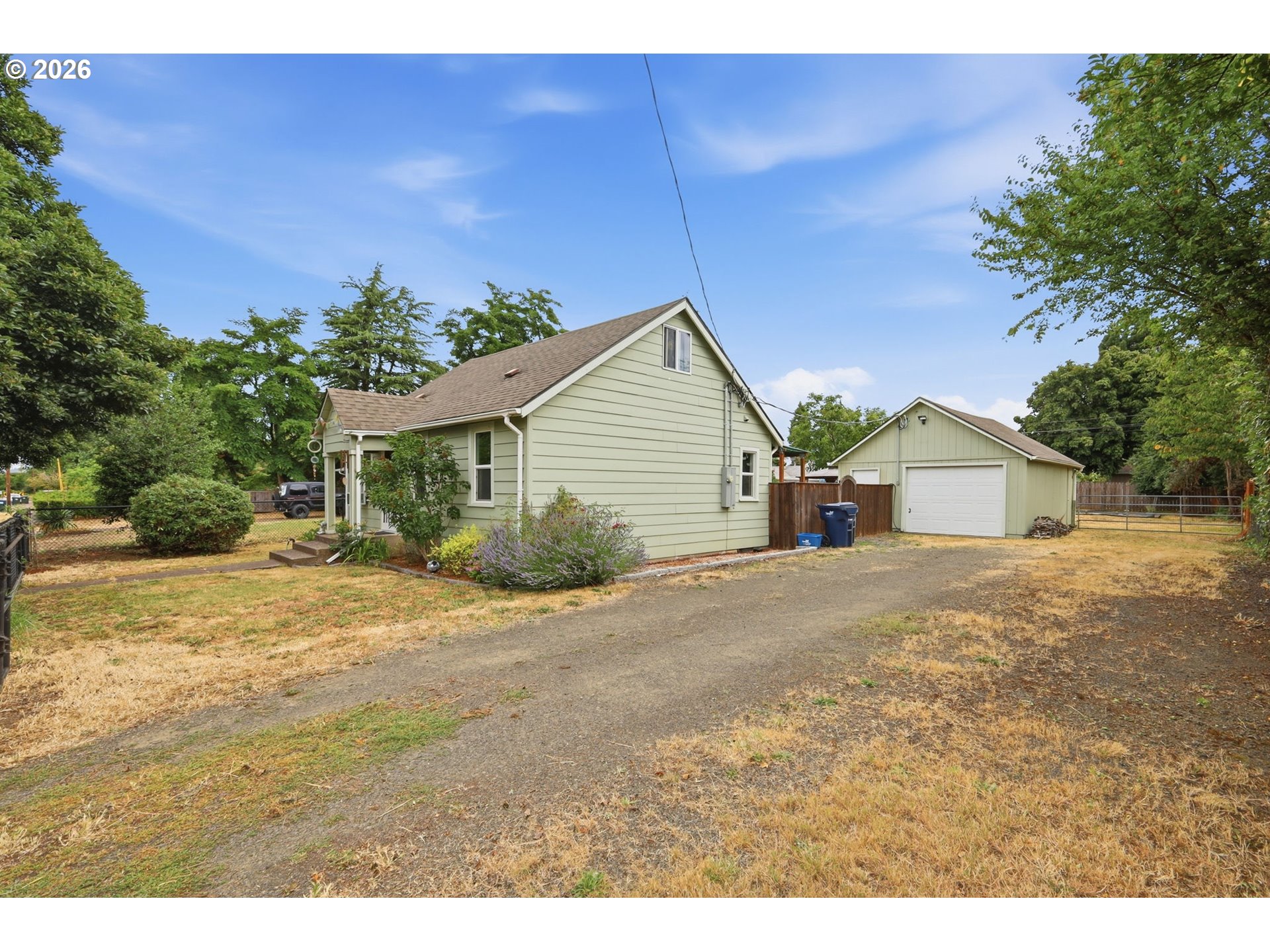 1427 Mill Street Springfield, OR 97477 - Photo 41 of 46