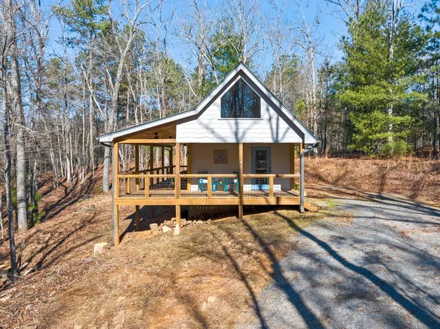 $275,000 | 172 Wolf Crk Heights, Mineral Bluff, GA 30559