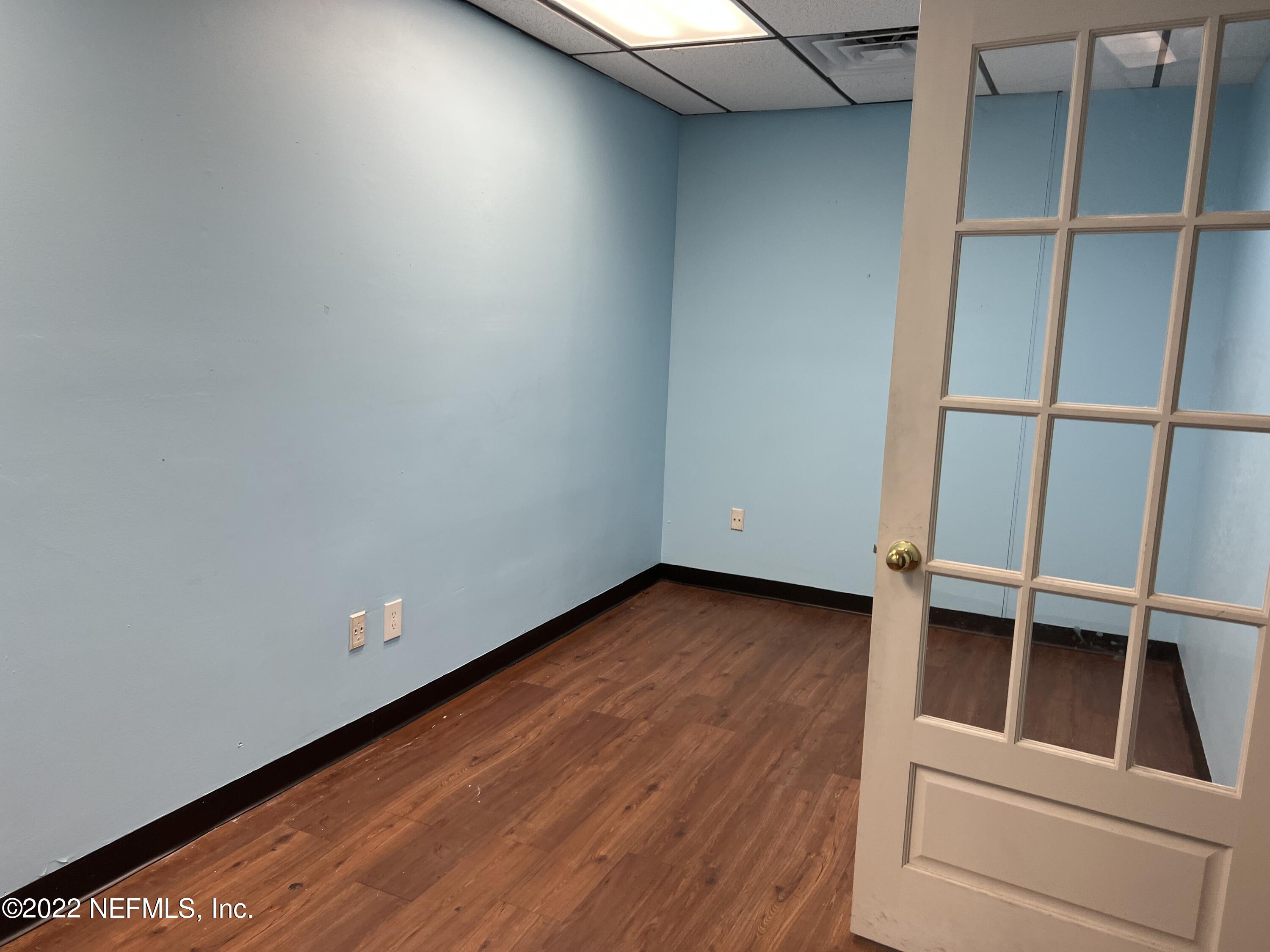 5100 Sunbeam Road, Unit 11 Jacksonville, FL 32257 - Photo 3 of 6 2022-03-21 14.58.22